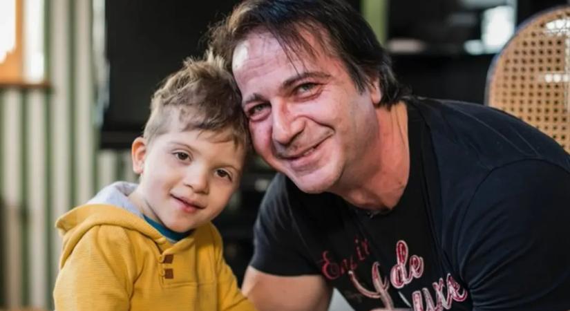 Knapik Tamás gyermekének édesanyja gyógyul pokoli betegségéből: a Fiesta sztárja már nem egyedül neveli autista kisfiát