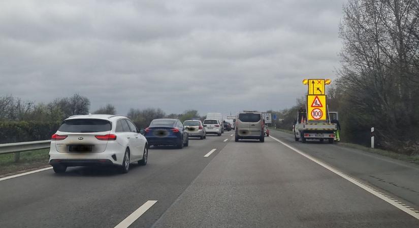 Ezért dugul az M7-es Fehérvárnál!