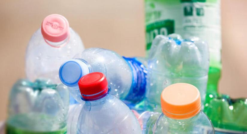 Az iráni háború miatt csak horroráron lehet hozzájutni a műanyaghoz