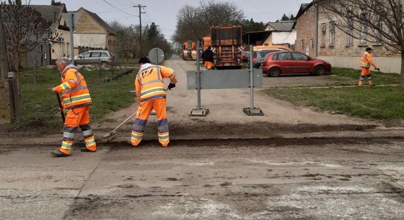 Megújul a település egyik legfontosabb utcája, már zajlanak a munkák