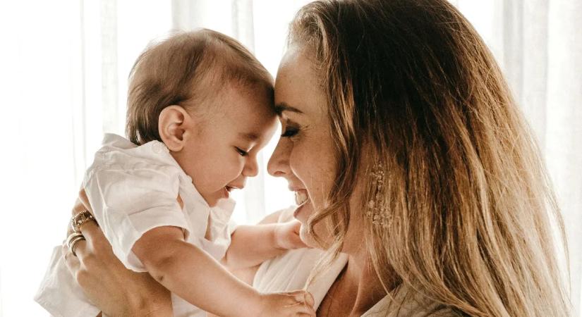 Jó hírt kaptak a magyar családok: hamarosan érkezik a családi pótlék