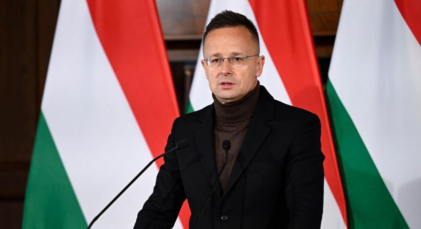 Lehallgatták Szijjártó Pétert, a miniszter reagált a hangfelvételre