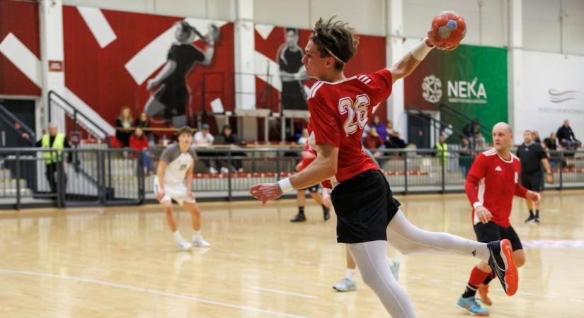 Két kiállítás és sérülés a Hőgyész rangadóján