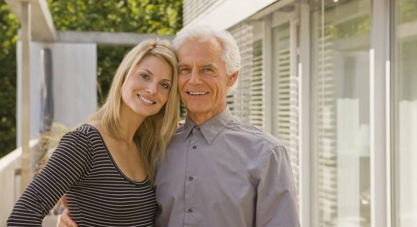 Szakértők elárulták, mennyi az ideális korkülönbség egy párkapcsolatban: ennél több már gondot okozhat