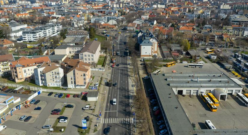 Debrecen fontos csomópontja alakul át