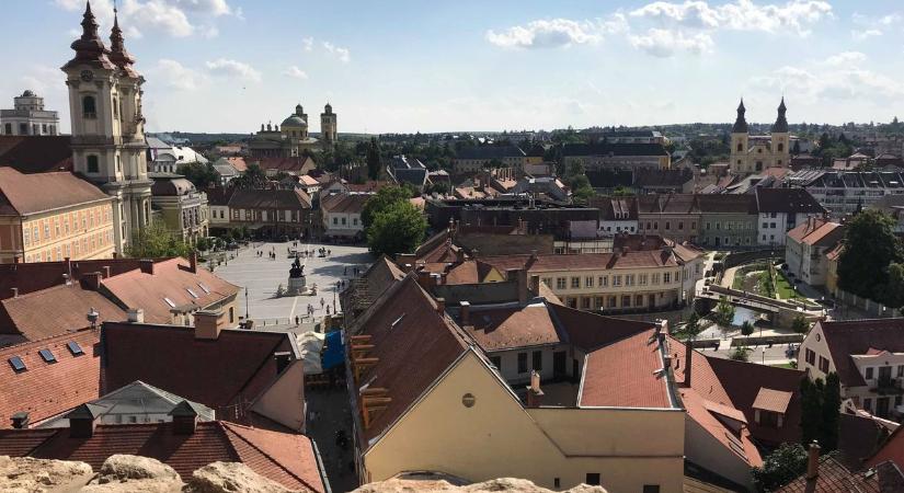 Egriek előnyben: olcsóbb fürdő, mozi és vár – új kedvezményrendszert jelentettek be