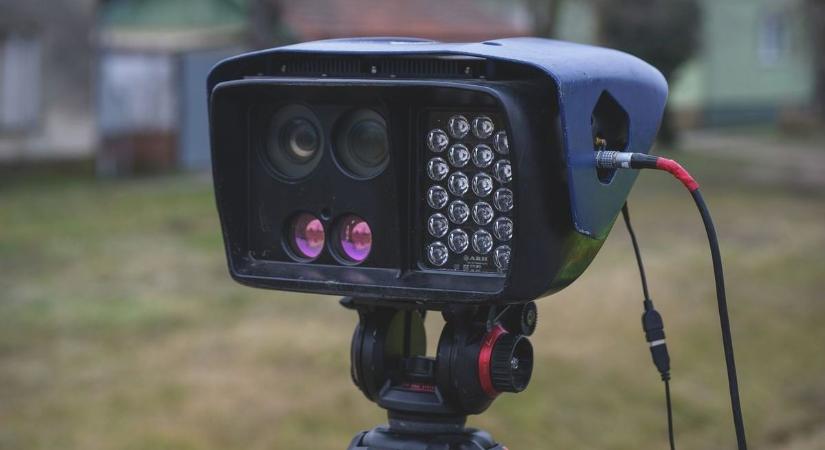 Elég volt a száguldozásból? Most Ön jelölheti ki a traffipaxokat Fejérben!