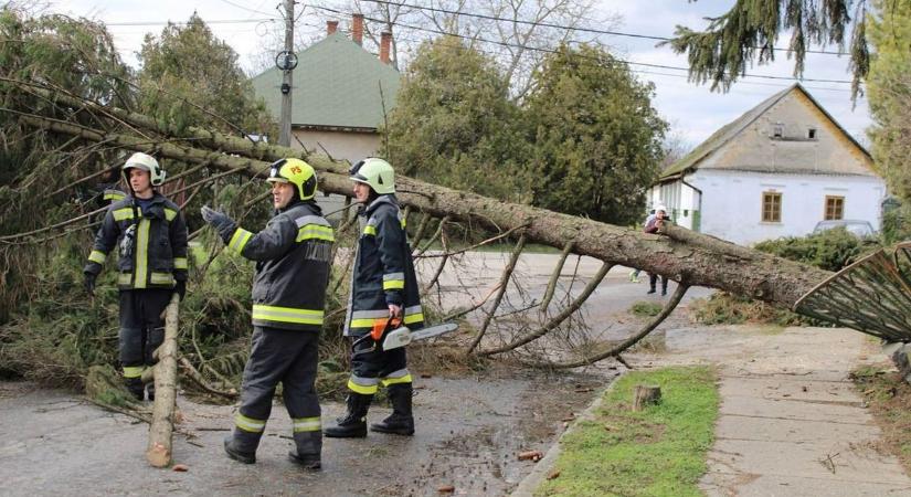 Viharos fordulat jön: nem tesszük zsebre a ránk váró időjárást