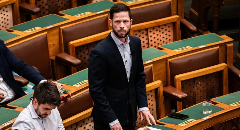 Visszalép Tordai Bence, de ultimátumot adott a Tisza jelöltjének