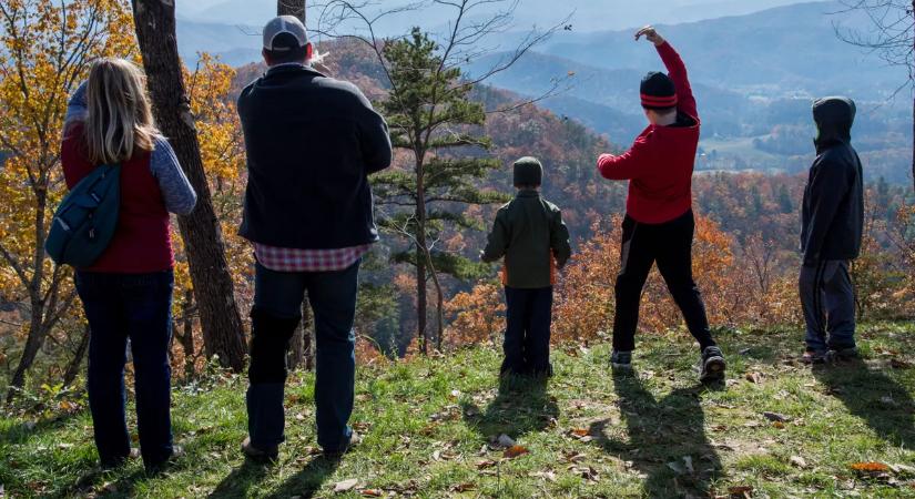 Halálos zuhanás a turistaparadicsomban – 60 métert esett a nő a szakadékba