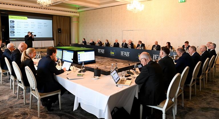 Egyre közelebb a változás, nemsokára élesben is tesztelik az új lesszabályt