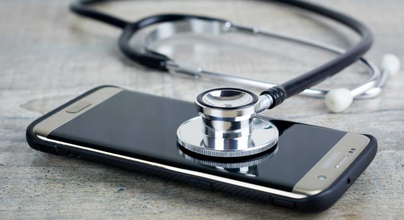 A mobilunkon is elérhető lesz a digitális kórlapunk – Nyárára ígérik az újdonságot