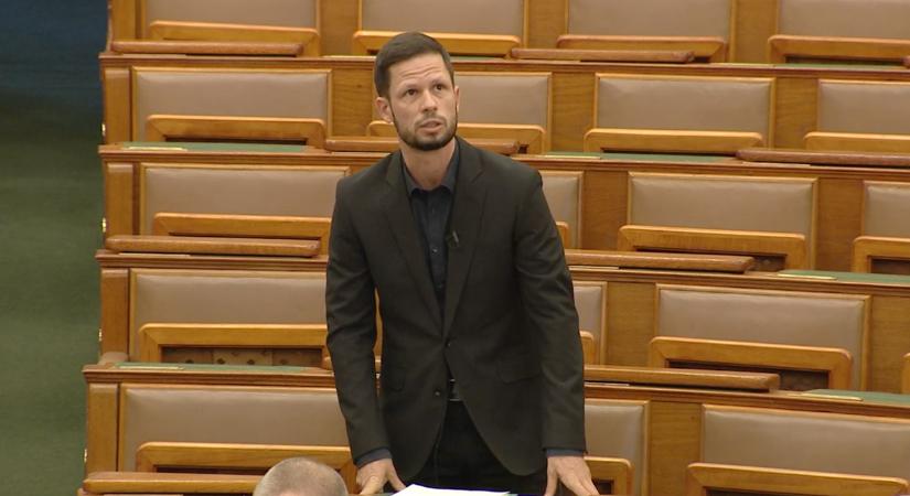 Visszalép Tordai Bence – de feltételt szabott a Tisza jelöltjének