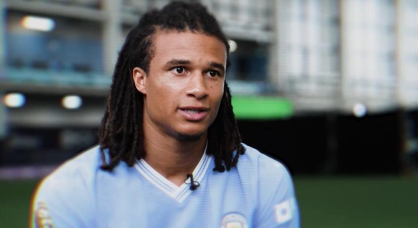 Ingatlanfelújítás buktatta le, a Chelsea-be tart a Manchester City játékosa