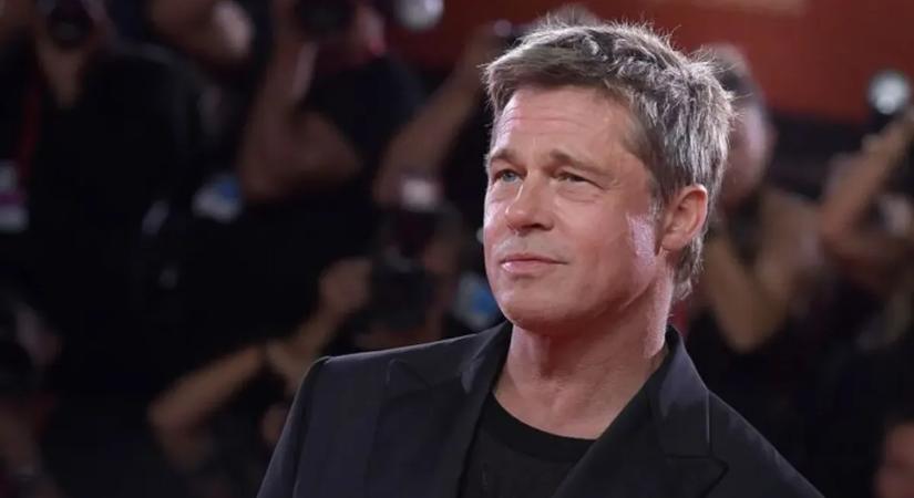 Te jó ég! Elhanyagolt külsővel és koszosan járta az utcákat Brad Pitt