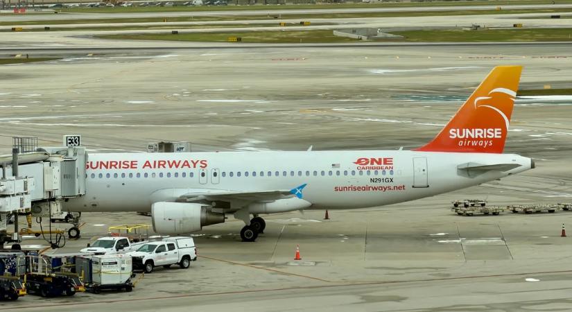 Botrány a Miami Repülőtéren: brutális vita tört ki egy poggyász miatt