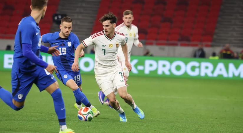 Dzsudzsák Balázs nem ment el csak úgy amellett, amit a csapattársa tett