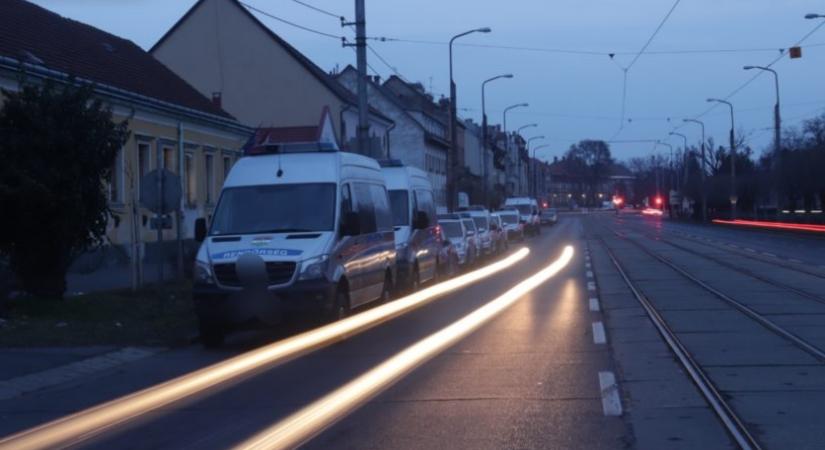 Ötven ártándi határrendész és három civil ellen emeltek vádat vesztegetés miatt