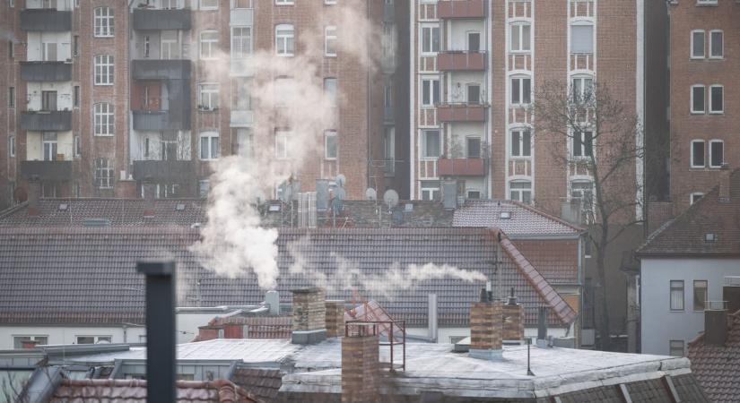 A kormány jóval többet fizet a kelleténél a januári rezsistop miatt