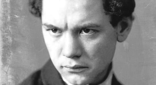 Óriási baki a költészet napja előtt: a közmédia Facebook-oldalán összekeverték Petőfi Sándort és József Attilát