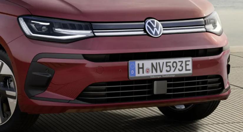 Újabb ráncfelvarrás a Volkswagentől: frissül a Caddy, íme az első fotók az új külsőről!