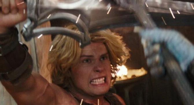 Itt Az univerzum védelmezői hivatalos előzetese, He-Man erősebb, mint valaha