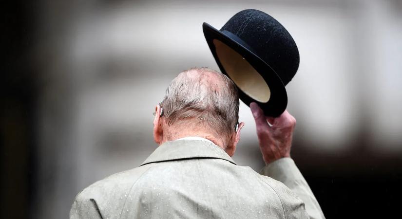 Fény derült a titokra – Fülöp herceg úgy itta meg az utolsó sörét, hogy tudta: nem éri meg a reggelt