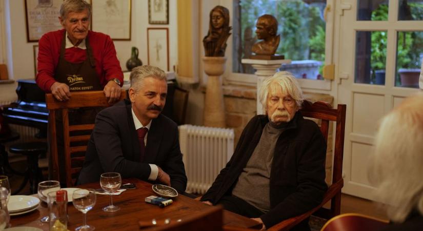 Melocco Miklóst köszöntötték fel, Tessely Zoltán is meglepte a szobrászművészt