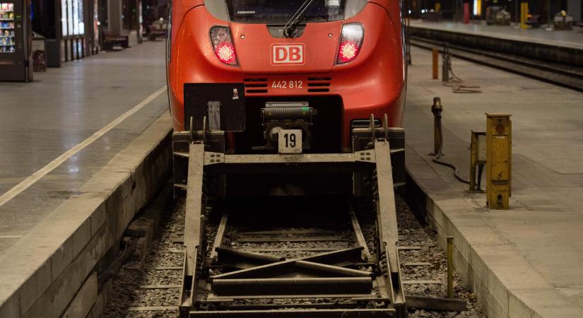 Kifakadt a közlekedési miniszter: a demokráciát veszélyezteti a Német Vasút állapota