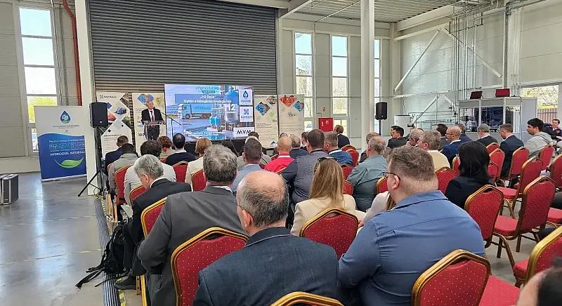 Aki most lép, annak több szelet jut a hidrogén tortájából