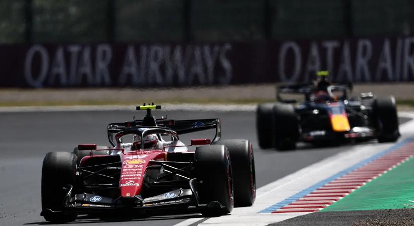 Verstappen nélkül tesztel a Red Bull; a Ferrari többször is pályára hajt az F1-es kényszerszünetben