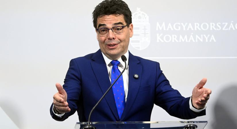 Orbán kiadta, hogy két mandátum kötelező a levélszavazatokból, erdélyi intézője ideges