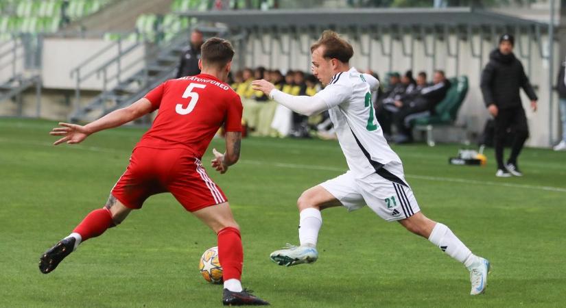 Haladás: bombaformában a csapat, bombaformában a támadó