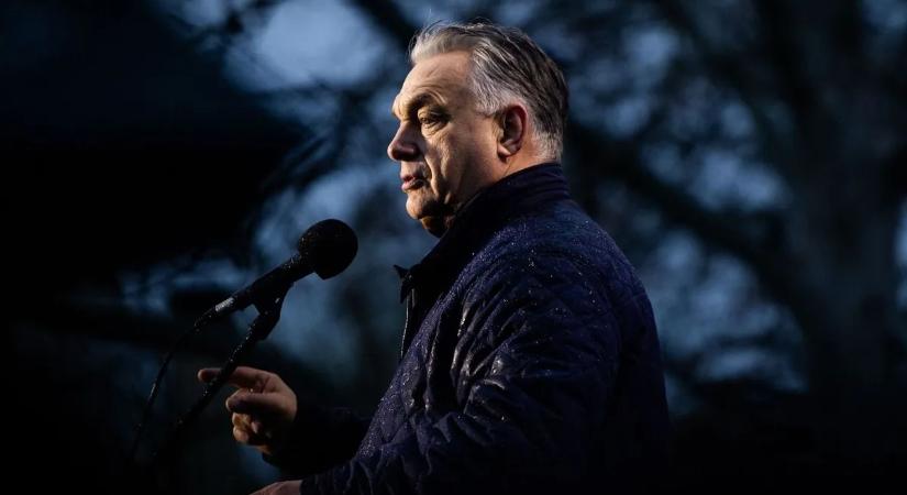 Eső ide vagy oda, Orbán Viktor nem lassít: jön Ócsa