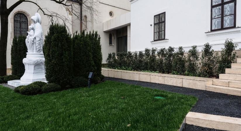 Húsvétkor megnyitják a veszprémi várnegyed eddig nem látogatható kertjeit az érdeklődők előtt