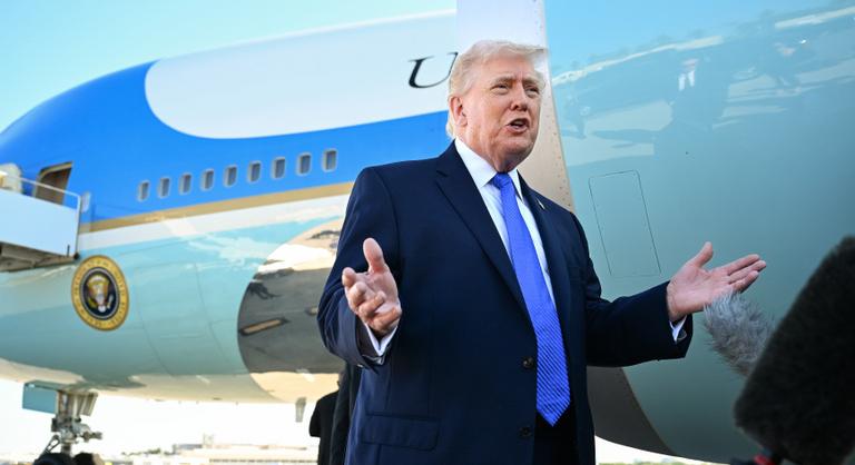 Florida kormányzója aláírta a tervet, repteret nevezhetnek el Donald Trumpról