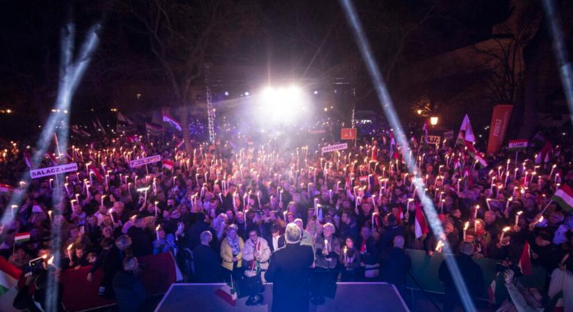 Nézze nálunk: Orbán Viktor ócsai fórumának videós közvetítése