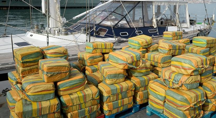 Négy tonna kábítószert foglaltak le Kolumbiában