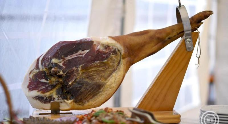 Nem kell mélyebben a zsebünkbe nyúlni a hagyományosan húsvéti ételekért