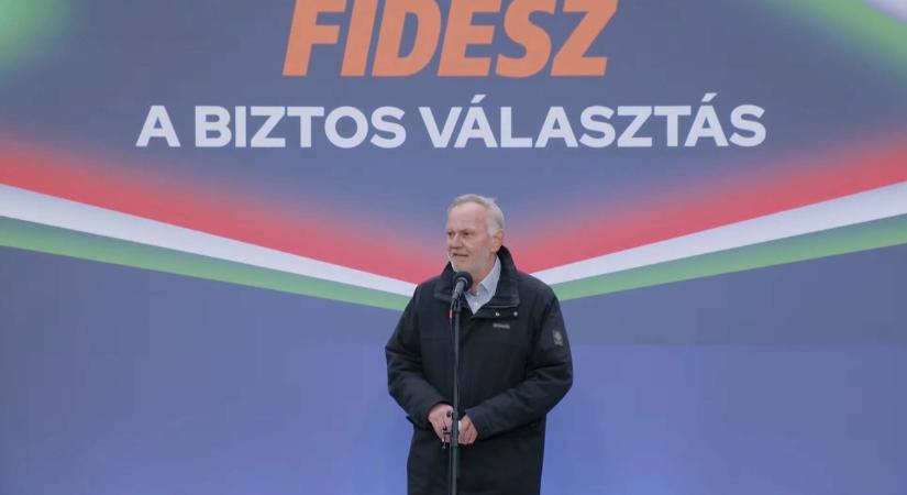 Pánczél Károly Ócsán: Nehogy már Brüsszelből döntsék el, hogy kikkel akarunk együtt élni