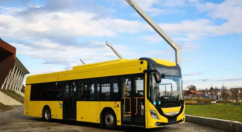 Megvan hova kerülnek az Ikarus elektromos iskolabuszok