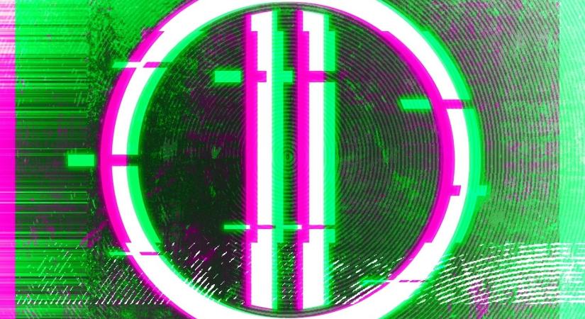 A köztévé kultúráért felelős szakembereit megkínálták egy kis agyhalállal