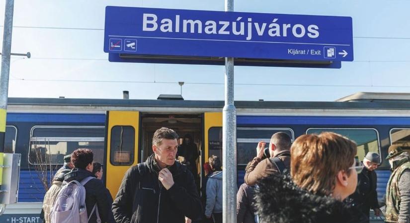 Új szintre lépett a balmazújvárosi vasútállomás, sokkal kényelmesebben várakozhatnak az utasok