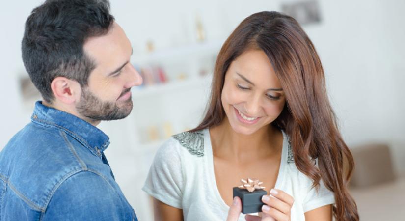 Április havi szerelmi horoszkóp: A Bika és párja közt szóba jön az eljegyzés vagy a házasság