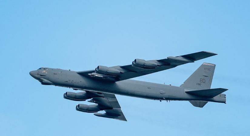 Az USA már a félelmetes B-52-eseket is bevetette Irán ellen – nagy a pusztítás