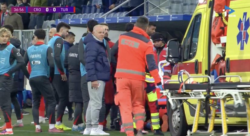 Úgy felidegesítette magát a bírón a török szövetségi kapitány, hogy elesett, beütötte a fejét és elájult, mentő vitte el