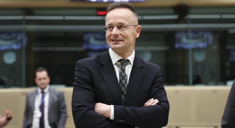 Szijjártó Péter újra lebukott, gyűlnek a bizonyítékok, hogy a szuverén Orbán-kormány álláspontját a Putyin-rezsim diktálja