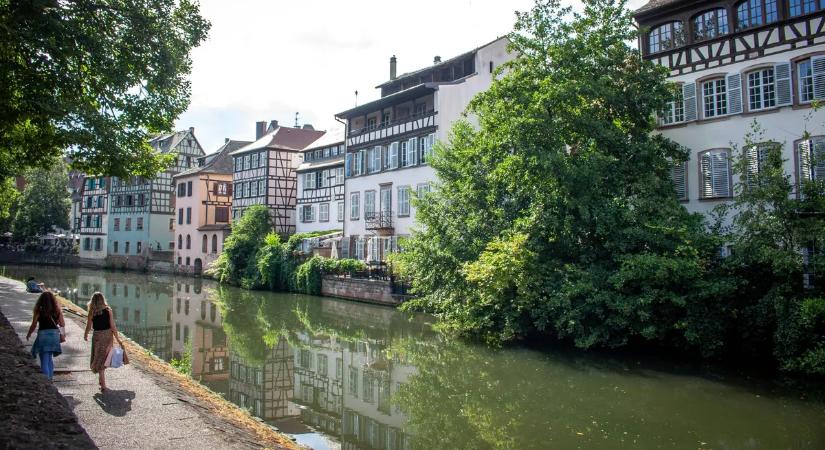 Megmagyarázhatatlan kapcsolat: nem fogja elhinni, kibe szerelmes ez a nő