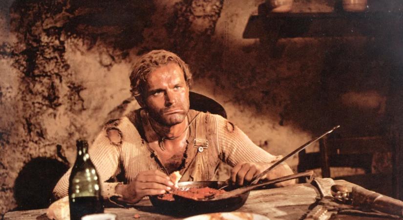 87 éves lett a legenda, el sem hiszed, hogy néz ki ma Terence Hill