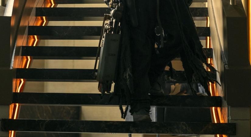 83 milliós nézettséget produkált a posztapokaliptikus sorozat 2. évada, itthon is streamelheted!